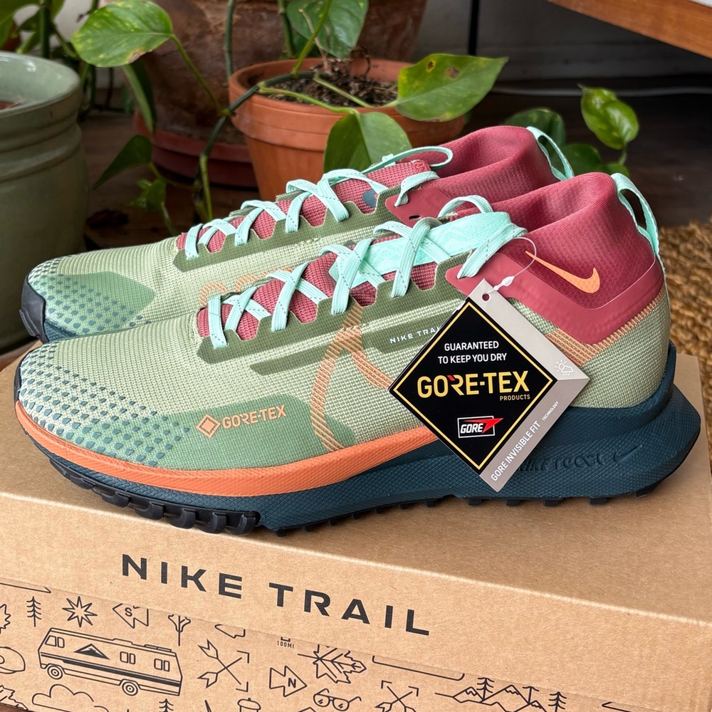 NIKE REACT PEGASUS TRAIL 4 GTX